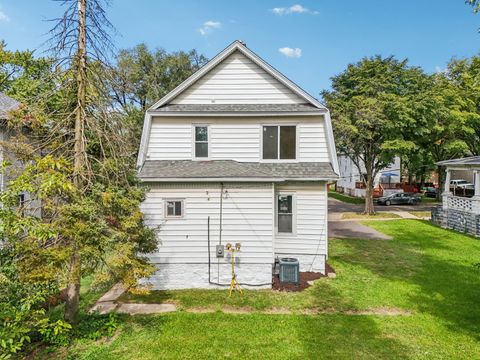 Tiny photo for 608 Whitley Avenue, Joliet, IL 60433 (MLS # 12488505)