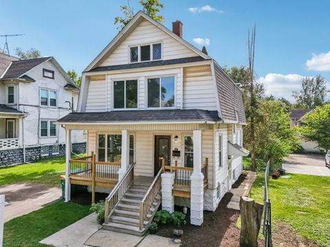Tiny photo for 608 Whitley Avenue, Joliet, IL 60433 (MLS # 12488505)