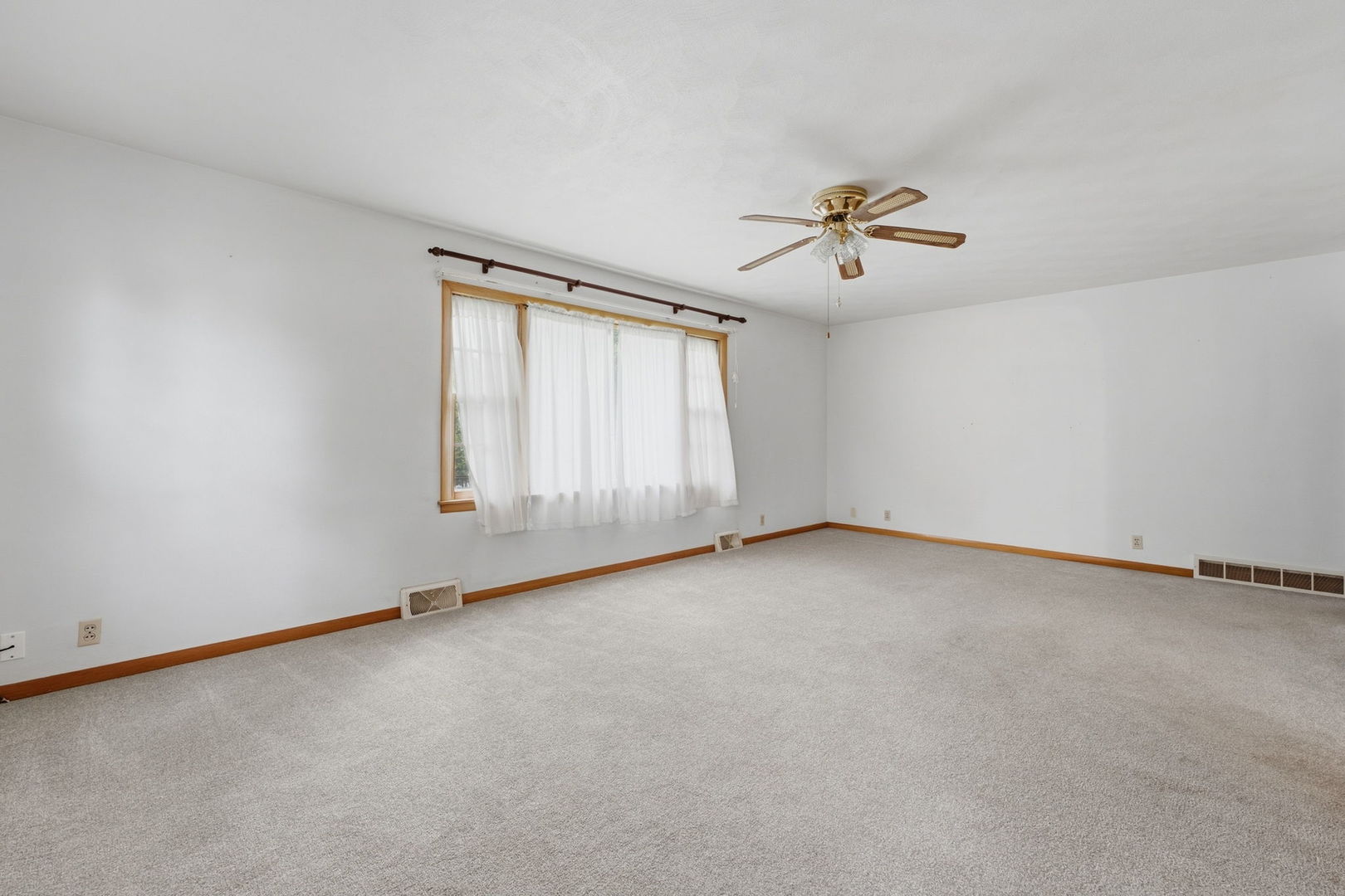 402 SW 5th Street