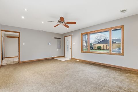 Tiny photo for 7358 W 115th Street, Worth, IL 60482 (MLS # 12605184)