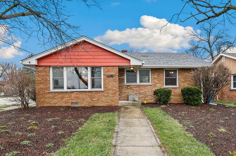 Photo of 7358 W 115th Street, Worth, IL 60482 (MLS # 12605184)