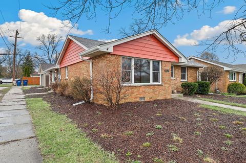 Tiny photo for 7358 W 115th Street, Worth, IL 60482 (MLS # 12605184)