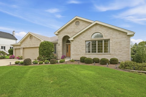 Tiny photo for 13931 COOPER Way, Orland Park, IL 60467 (MLS # 12768907)