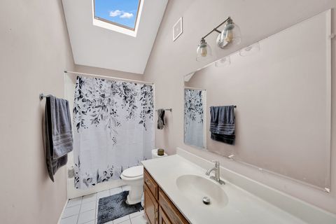 Tiny photo for 10745 Lockwood Avenue, Oak Lawn, IL 60453 (MLS # 12556450)