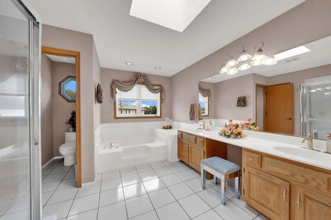 Tiny photo for 10745 Lockwood Avenue, Oak Lawn, IL 60453 (MLS # 12556450)