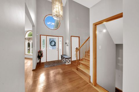 Tiny photo for 10745 Lockwood Avenue, Oak Lawn, IL 60453 (MLS # 12556450)