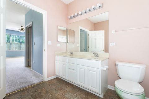 Tiny photo for 16567 Buckner Pond Way, Crest Hill, IL 60403 (MLS # 12676209)