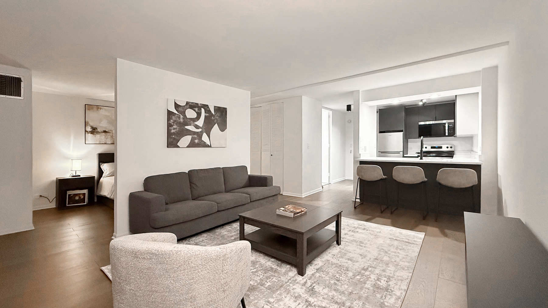 233 E Erie Street 1703