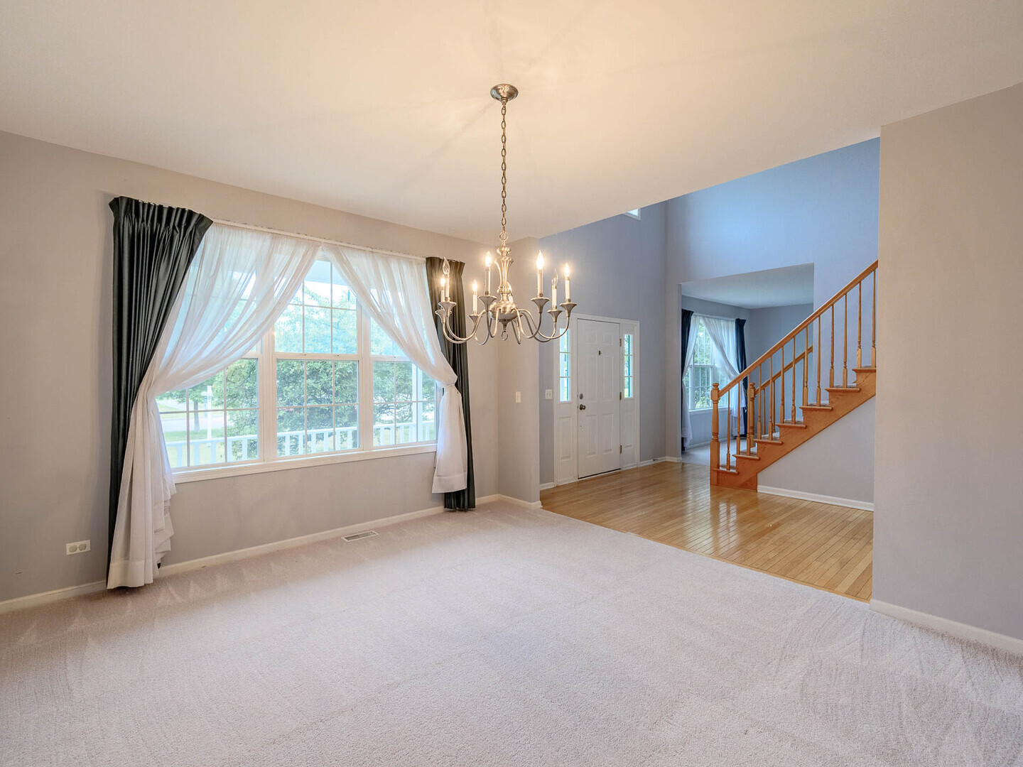521 Hammer Lane