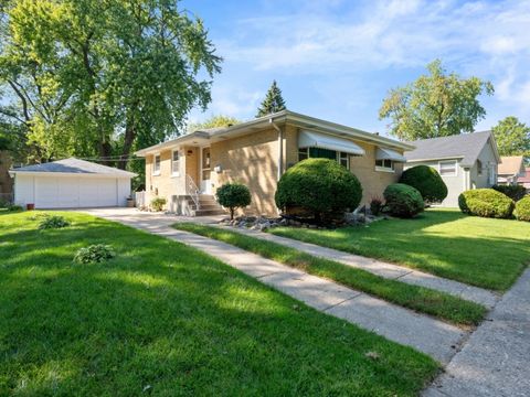 Photo of 13910 S Dearborn Street, Riverdale, IL 60827 (MLS # 12476852) Photo of 13910 S Dearborn Street, Riverdale, IL 60827 (MLS # 12476852)
