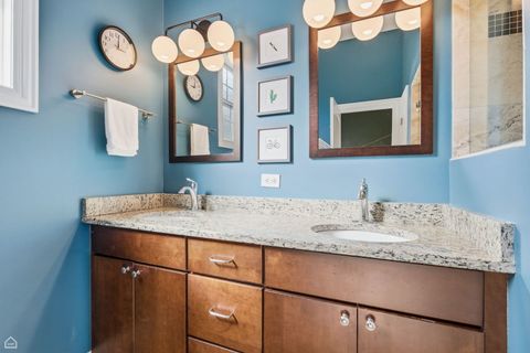 Tiny photo for 1313 W Carmen Avenue #3N, Chicago, IL 60640 (MLS # 12484801)