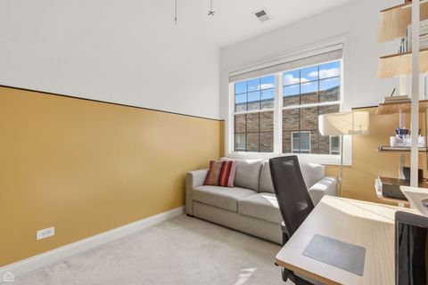Tiny photo for 1313 W Carmen Avenue #3N, Chicago, IL 60640 (MLS # 12484801)