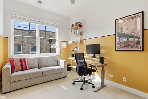 Tiny photo for 1313 W Carmen Avenue #3N, Chicago, IL 60640 (MLS # 12484801)