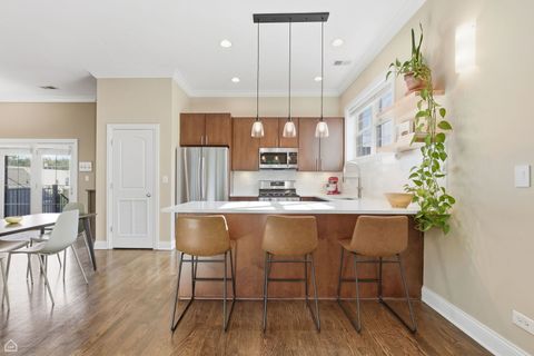 Tiny photo for 1313 W Carmen Avenue #3N, Chicago, IL 60640 (MLS # 12484801)