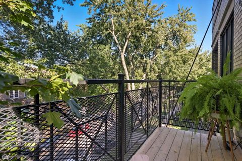 Tiny photo for 1313 W Carmen Avenue #3N, Chicago, IL 60640 (MLS # 12484801)