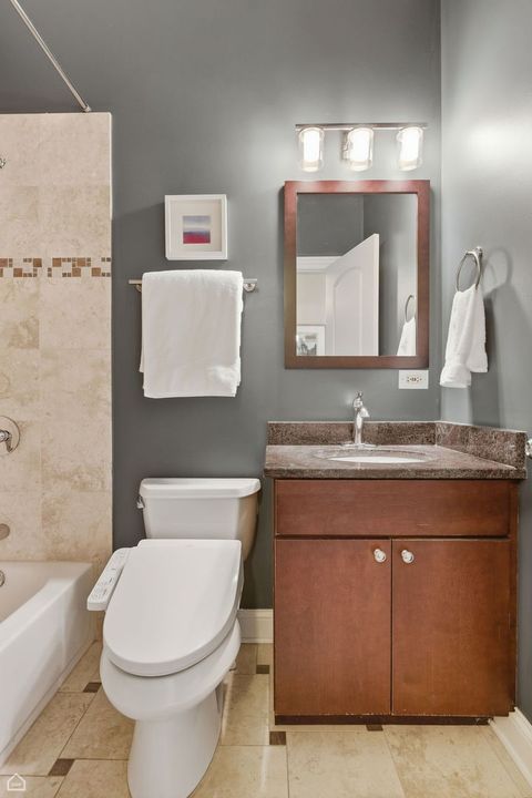 Tiny photo for 1313 W Carmen Avenue #3N, Chicago, IL 60640 (MLS # 12484801)