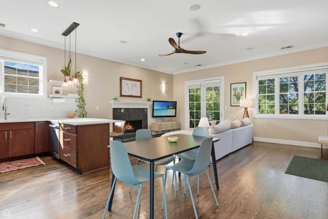 Tiny photo for 1313 W Carmen Avenue #3N, Chicago, IL 60640 (MLS # 12484801)