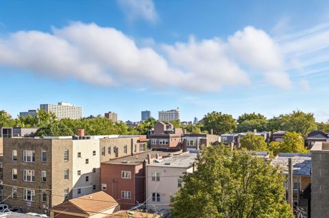 Tiny photo for 1313 W Carmen Avenue #3N, Chicago, IL 60640 (MLS # 12484801)