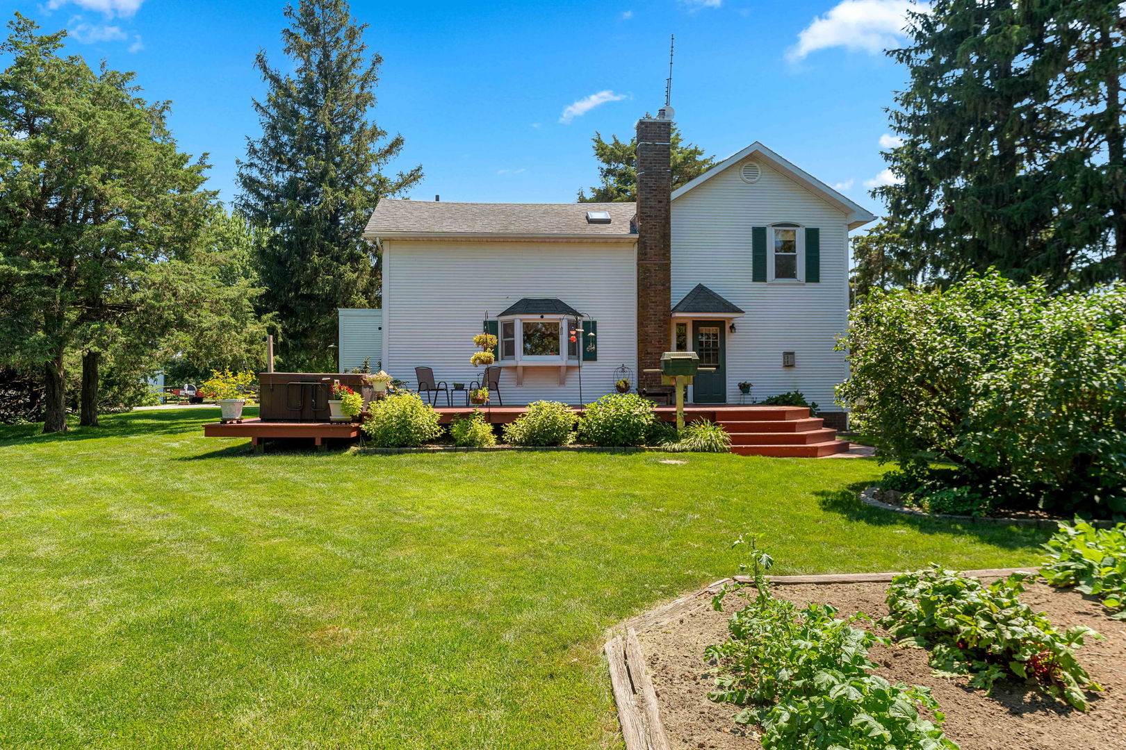 1392 RED BRICK Road