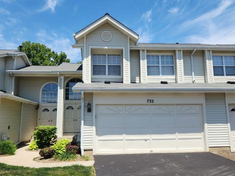 Photo of 732 STURNBRIDGE Lane, Schaumburg, IL 60173 (MLS # 12691427)