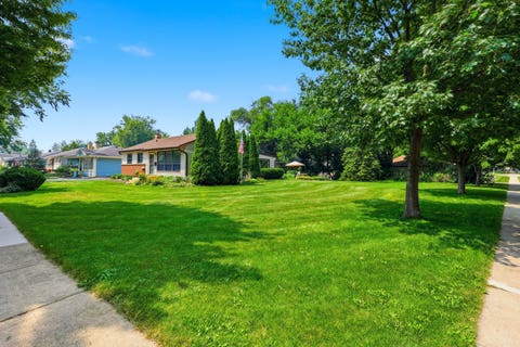 Tiny photo for 202 Bonnie Brae Avenue, Itasca, IL 60143 (MLS # 12702197)
