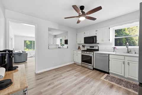 Tiny photo for 202 Bonnie Brae Avenue, Itasca, IL 60143 (MLS # 12702197)