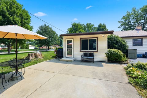 Tiny photo for 202 Bonnie Brae Avenue, Itasca, IL 60143 (MLS # 12702197)
