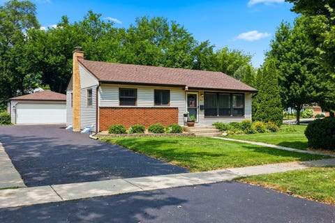 Photo of 202 Bonnie Brae Avenue, Itasca, IL 60143 (MLS # 12702197)