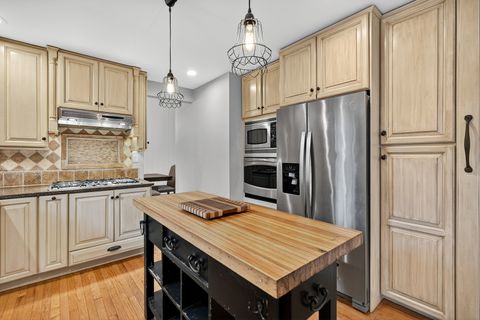 Tiny photo for Barrington, IL 60010 (MLS # 12522053)