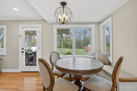 Tiny photo for Barrington, IL 60010 (MLS # 12522053)