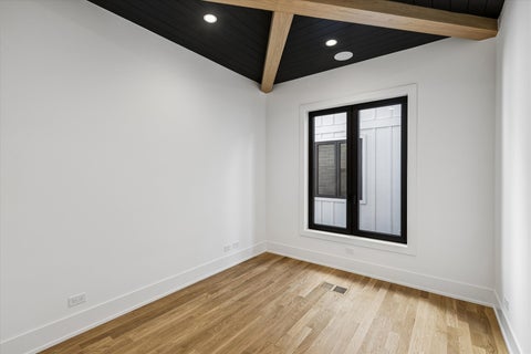 Tiny photo for 199 N Walnut Street, Elmhurst, IL 60126 (MLS # 12791551)