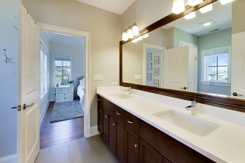 Tiny photo for 5557 S Stough Street, Hinsdale, IL 60521 (MLS # 12628531)