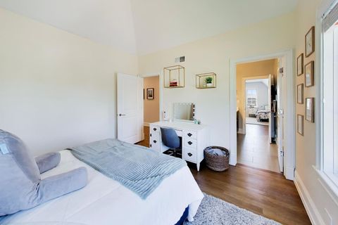 Tiny photo for 5557 S Stough Street, Hinsdale, IL 60521 (MLS # 12628531)