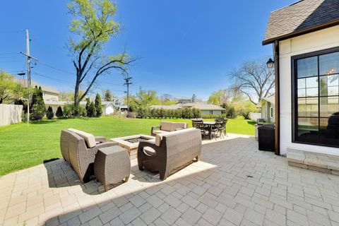 Tiny photo for 5557 S Stough Street, Hinsdale, IL 60521 (MLS # 12628531)