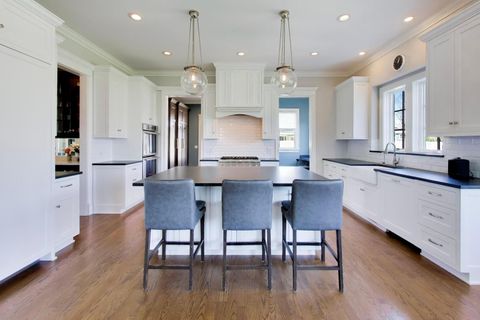 Tiny photo for 5557 S Stough Street, Hinsdale, IL 60521 (MLS # 12628531)