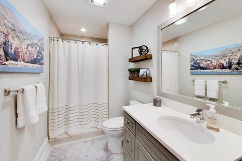 Tiny photo for 5557 S Stough Street, Hinsdale, IL 60521 (MLS # 12628531)