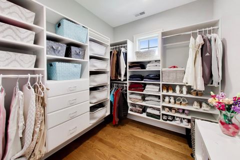 Tiny photo for 5557 S Stough Street, Hinsdale, IL 60521 (MLS # 12628531)