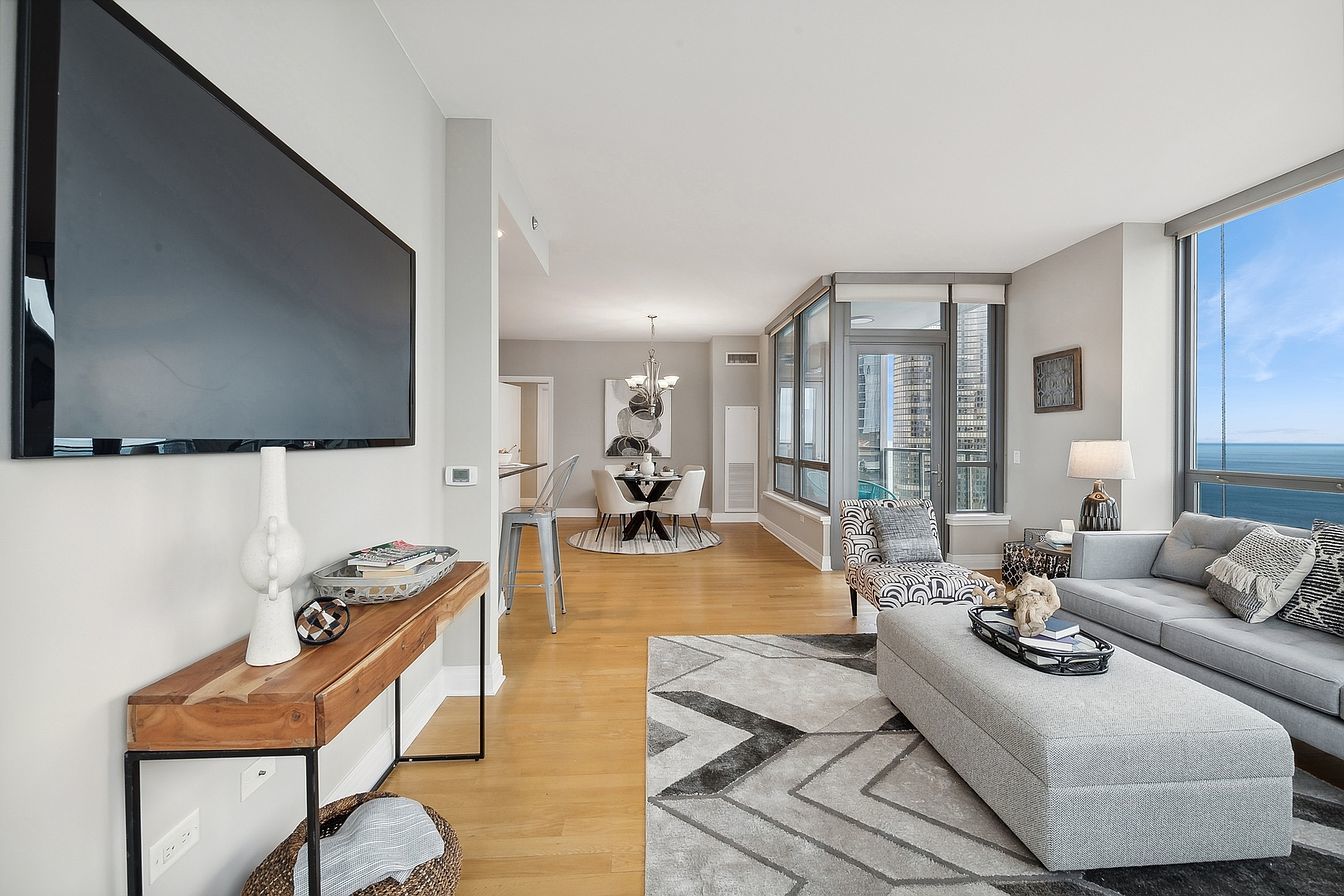 600 N LAKE SHORE Drive 3508
