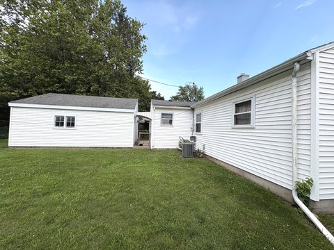 Tiny photo for 603 E Indiana Avenue, Pontiac, IL 61764 (MLS # 12696359)