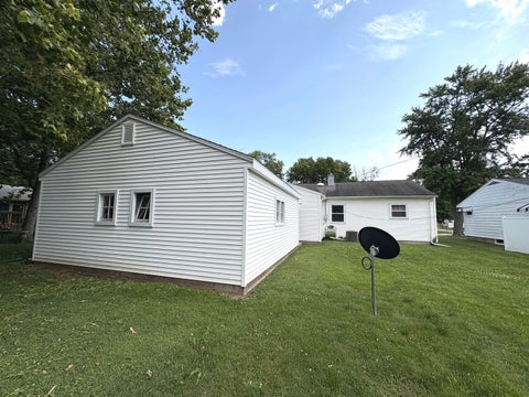Tiny photo for 603 E Indiana Avenue, Pontiac, IL 61764 (MLS # 12696359)