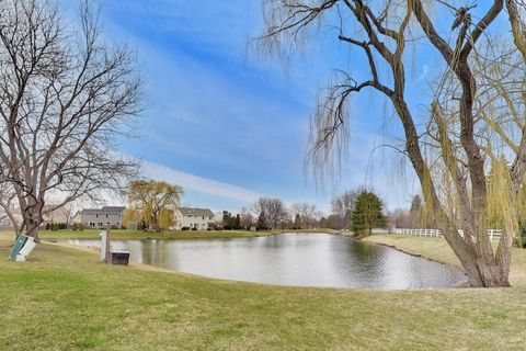 Tiny photo for 17804 W Braewick Road, Gurnee, IL 60031 (MLS # 12606473)