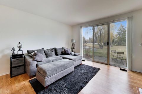 Tiny photo for 17804 W Braewick Road, Gurnee, IL 60031 (MLS # 12606473)