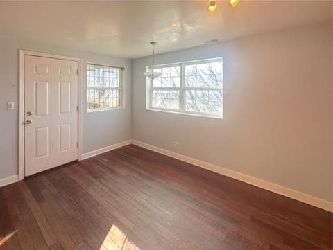 Tiny photo for 1939 W Pratt Boulevard #3, Chicago, IL 60626 (MLS # 12565915)