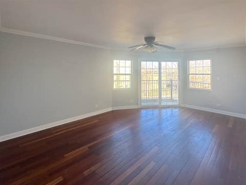 Tiny photo for 1939 W Pratt Boulevard #3, Chicago, IL 60626 (MLS # 12565915)