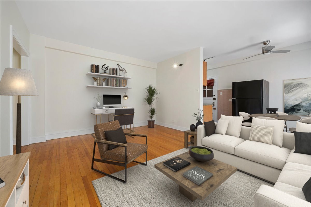 2330 N Lincoln Park WE 3C