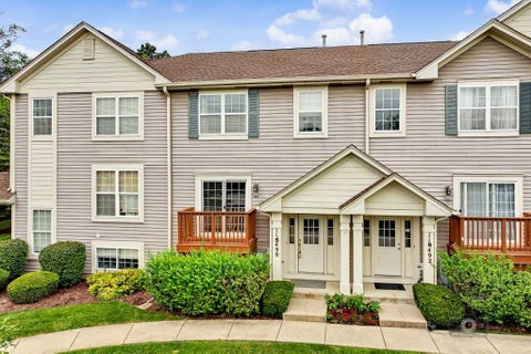 Tiny photo for 11S490 Rachael Court, Willowbrook, IL 60527 (MLS # 12730172)