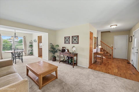 Tiny photo for 918 Horseshoe Court, Carol Stream, IL 60188 (MLS # 12700505)