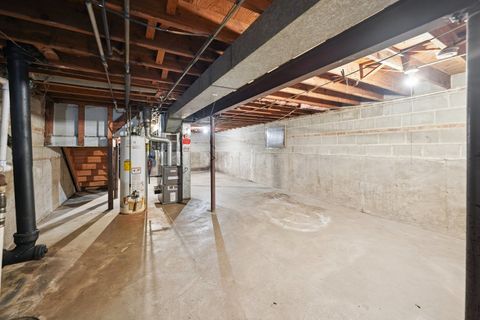 Tiny photo for 4432 S Hermitage Avenue, Chicago, IL 60609 (MLS # 12535875)