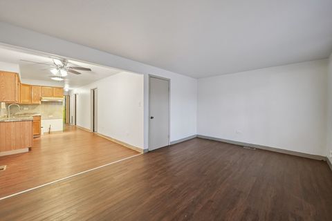 Tiny photo for 4432 S Hermitage Avenue, Chicago, IL 60609 (MLS # 12535875)