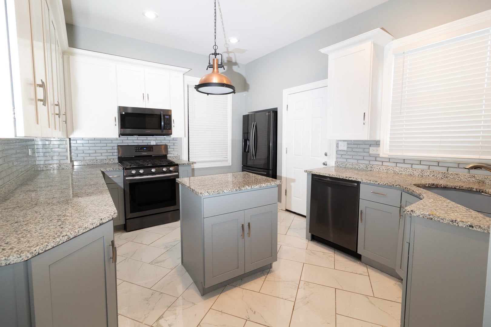2050 E 73rd Street